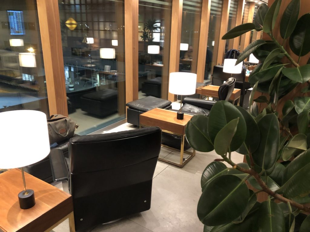 Window seating - Cathay Pacific Lounge Heathrow