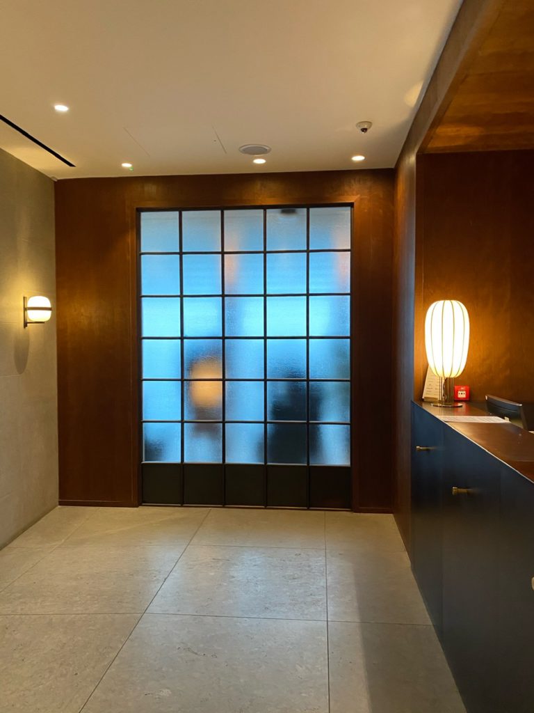 Reception - Cathay Pacific Lounge Heathrow