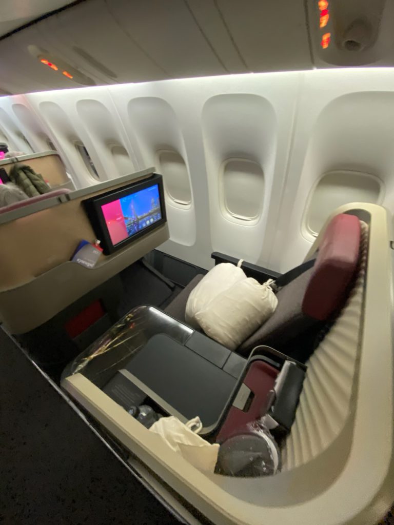 5L Business class seat on LATAM 777