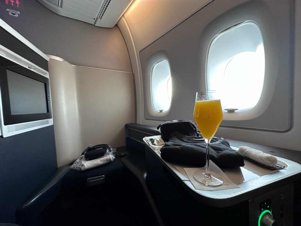 Welcome bucks fizz on BA A380 First Class