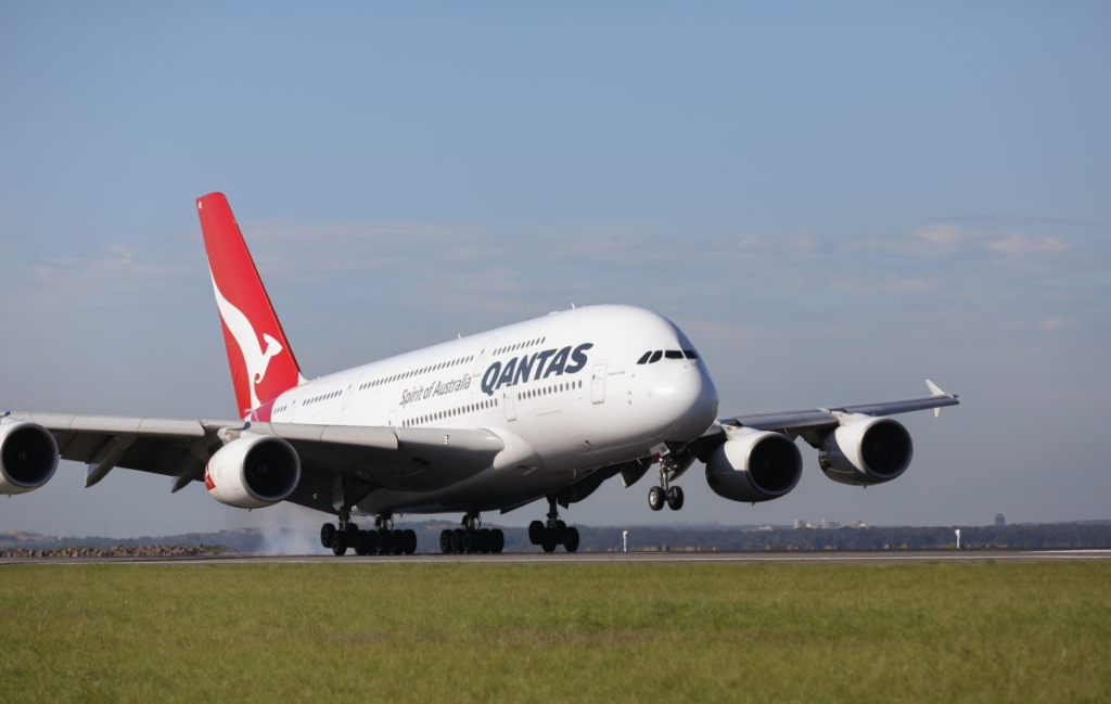 Qantas A380 landing