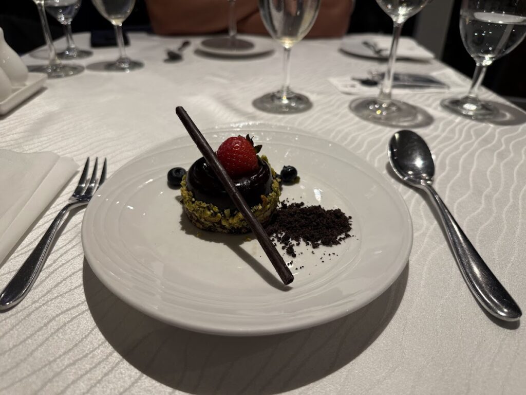 Malaysia Airlines Golden Lounge Kuala Lumpur (International)