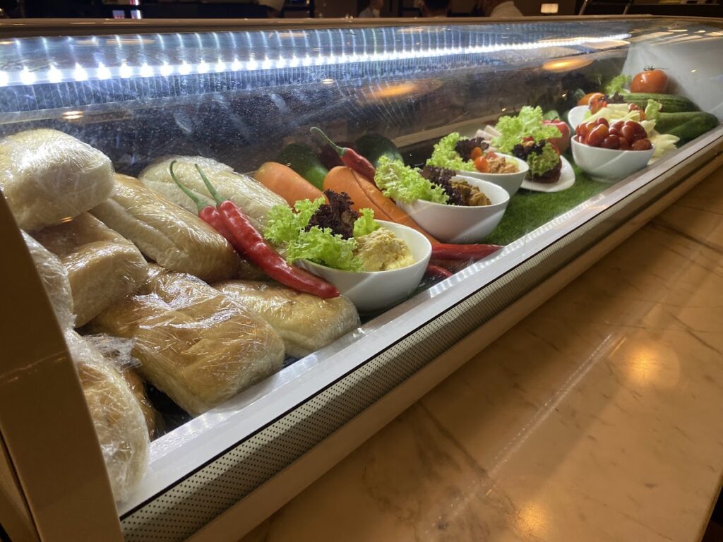 Malaysia Airlines Golden Lounge Kuala Lumpur (International)
