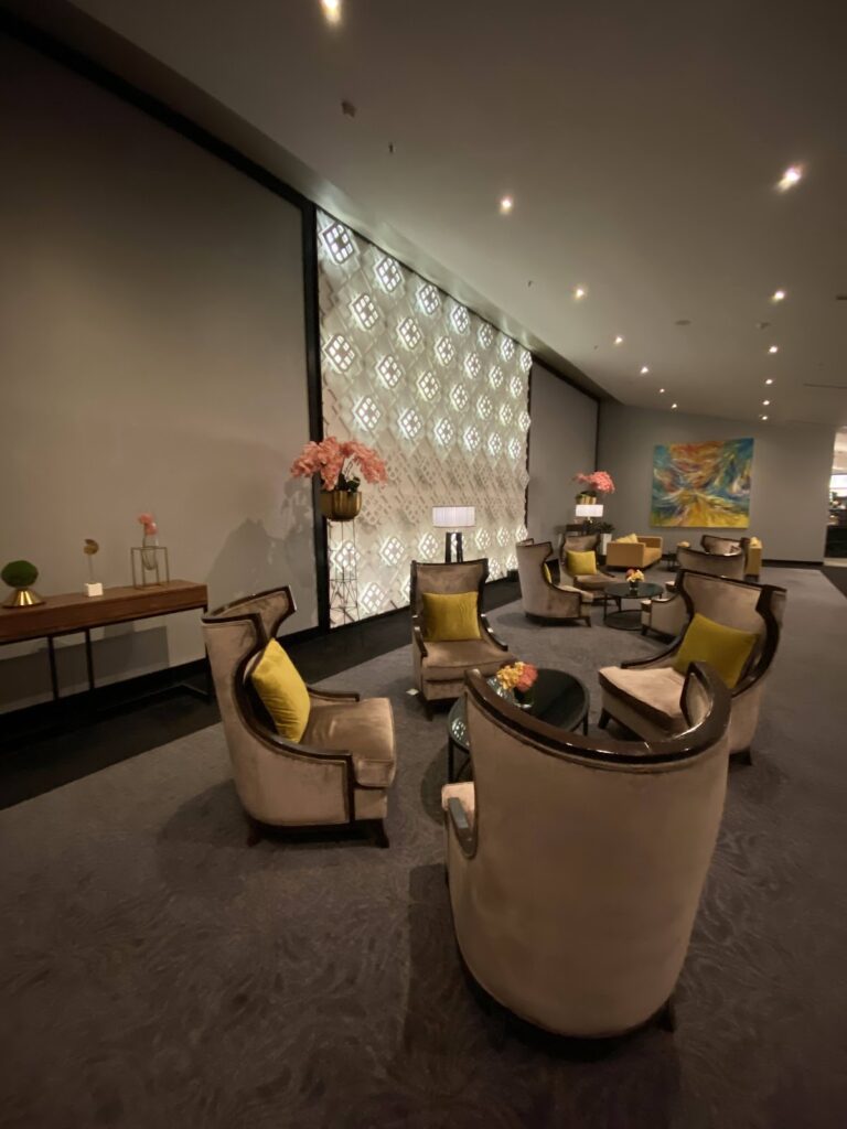 Malaysia Airlines Golden Lounge Kuala Lumpur (International)