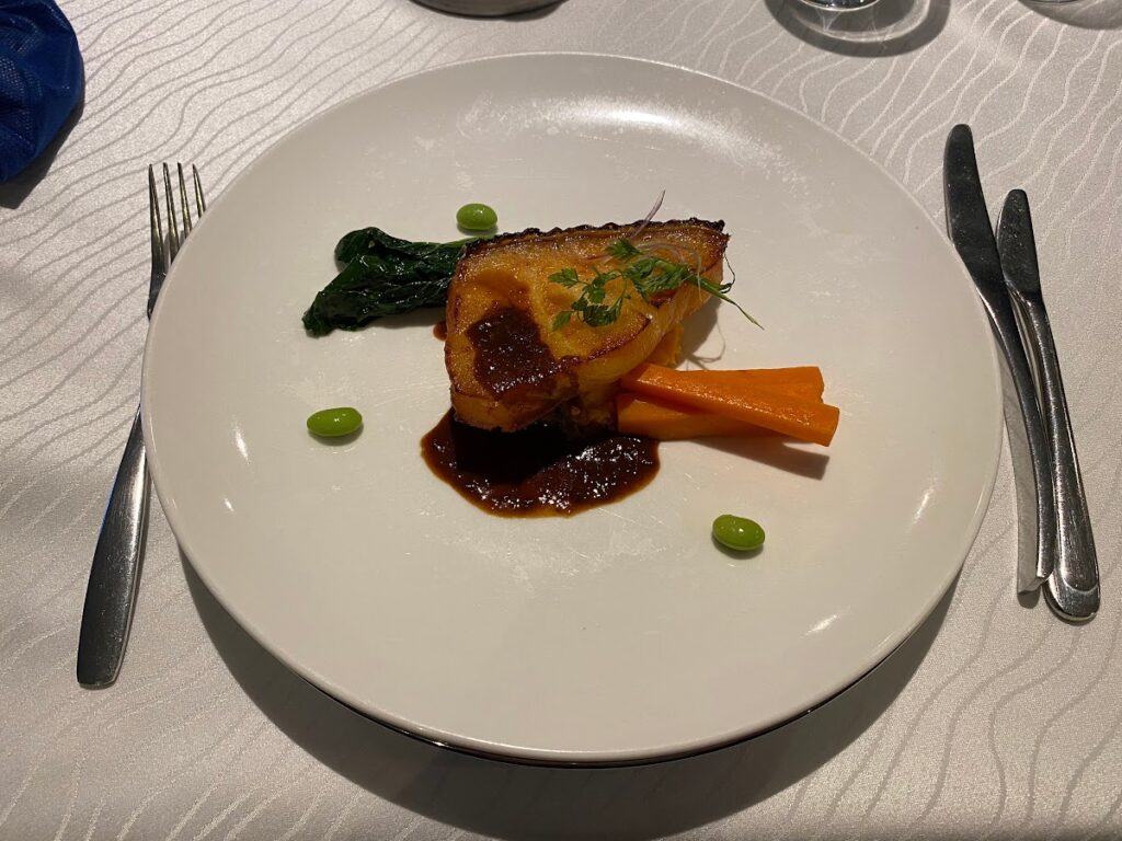 Malaysia Airlines Golden Lounge Kuala Lumpur (International)
