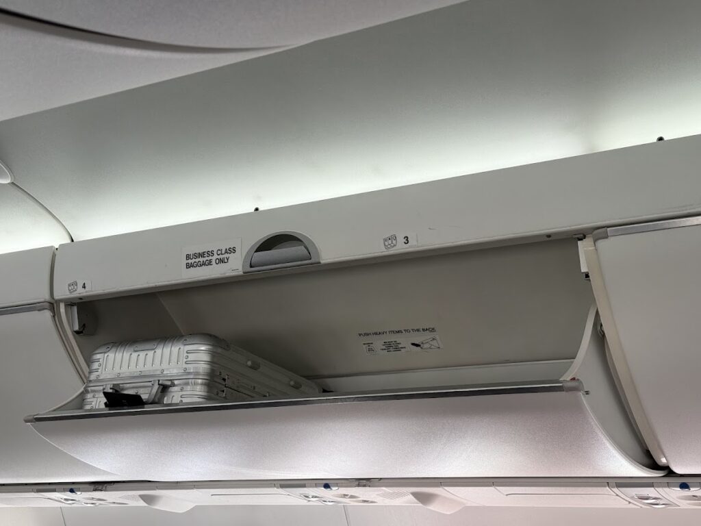 Plenty of room in the overhead bins