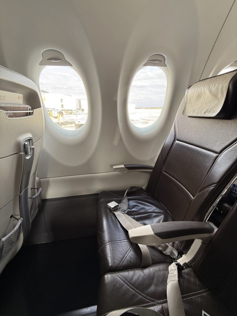 The SWISS A220 Business Class seat