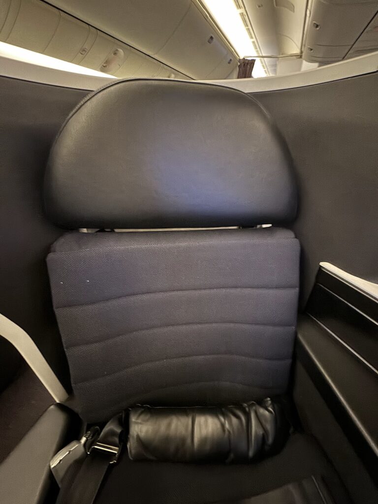 Qatar Airways 777
