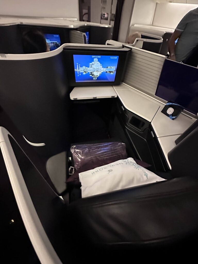 Qatar Airways 777