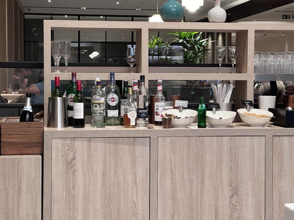 Self-service bar at the View Lounge