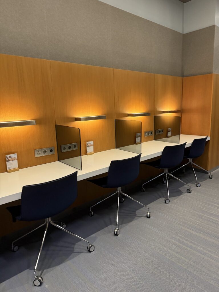 Working in the Lufthansa Lounge