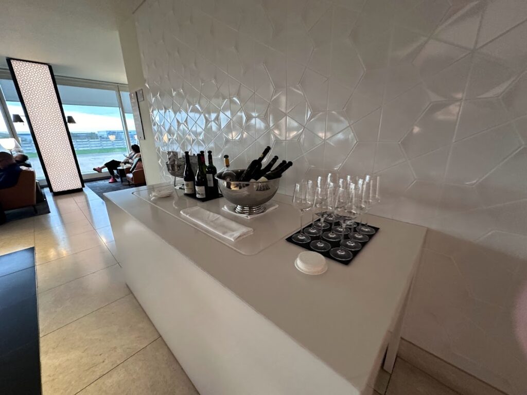 Qatar Airways London Heathrow Lounge