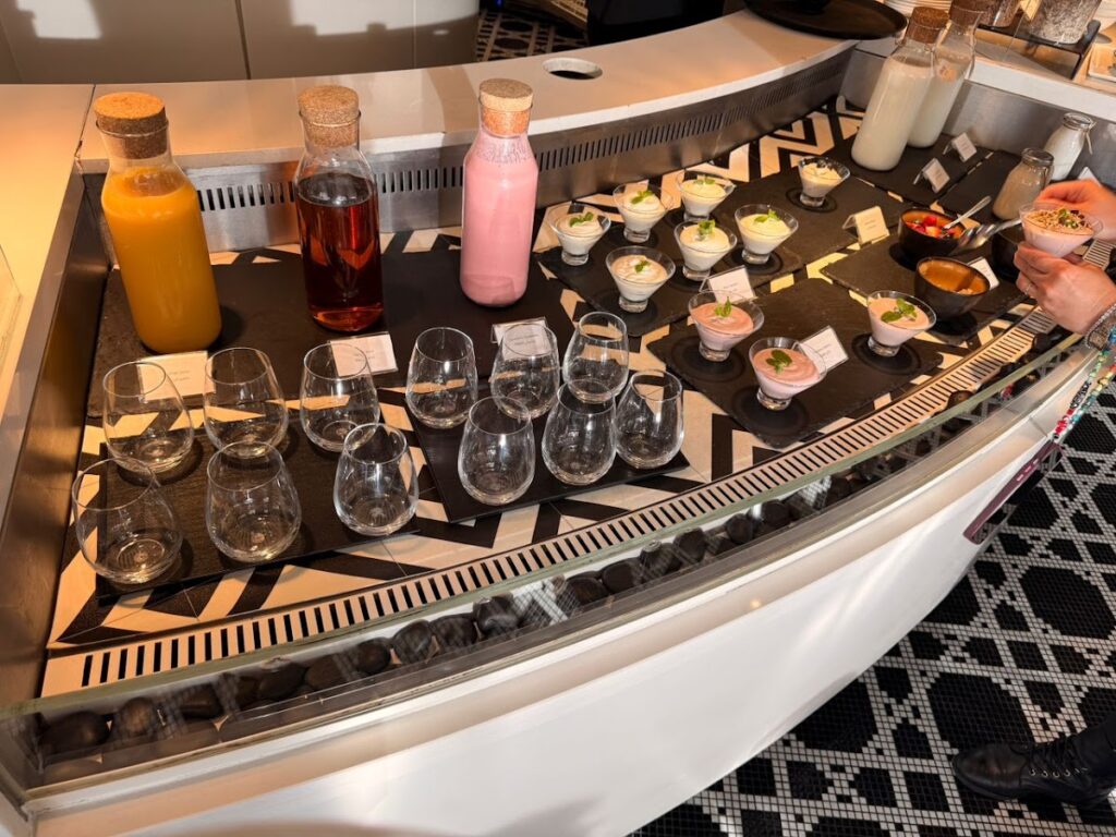 Qatar Airways London Lounge