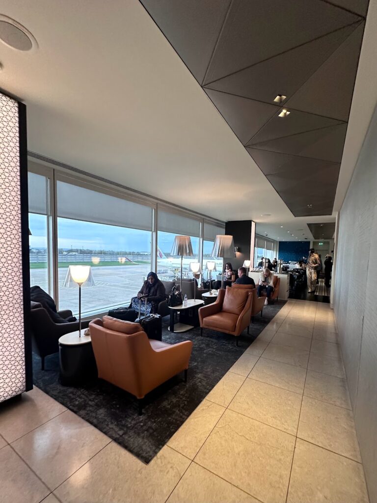 Qatar Airways London Heathrow Lounge