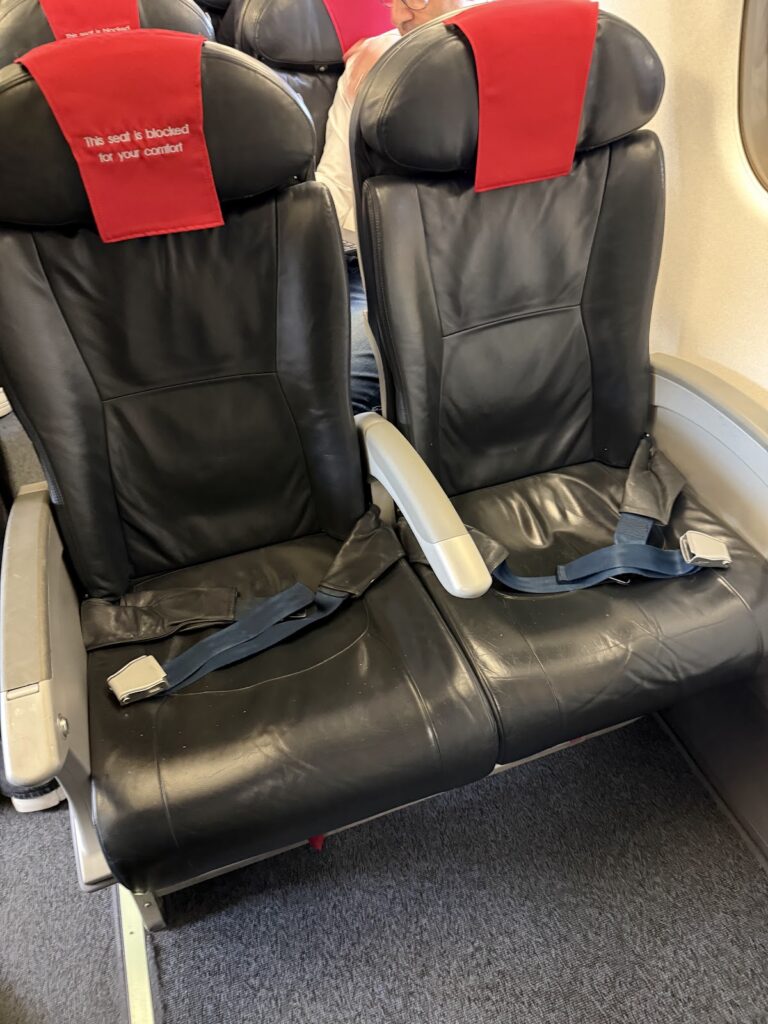 LOT E190 European Business Class Seat
