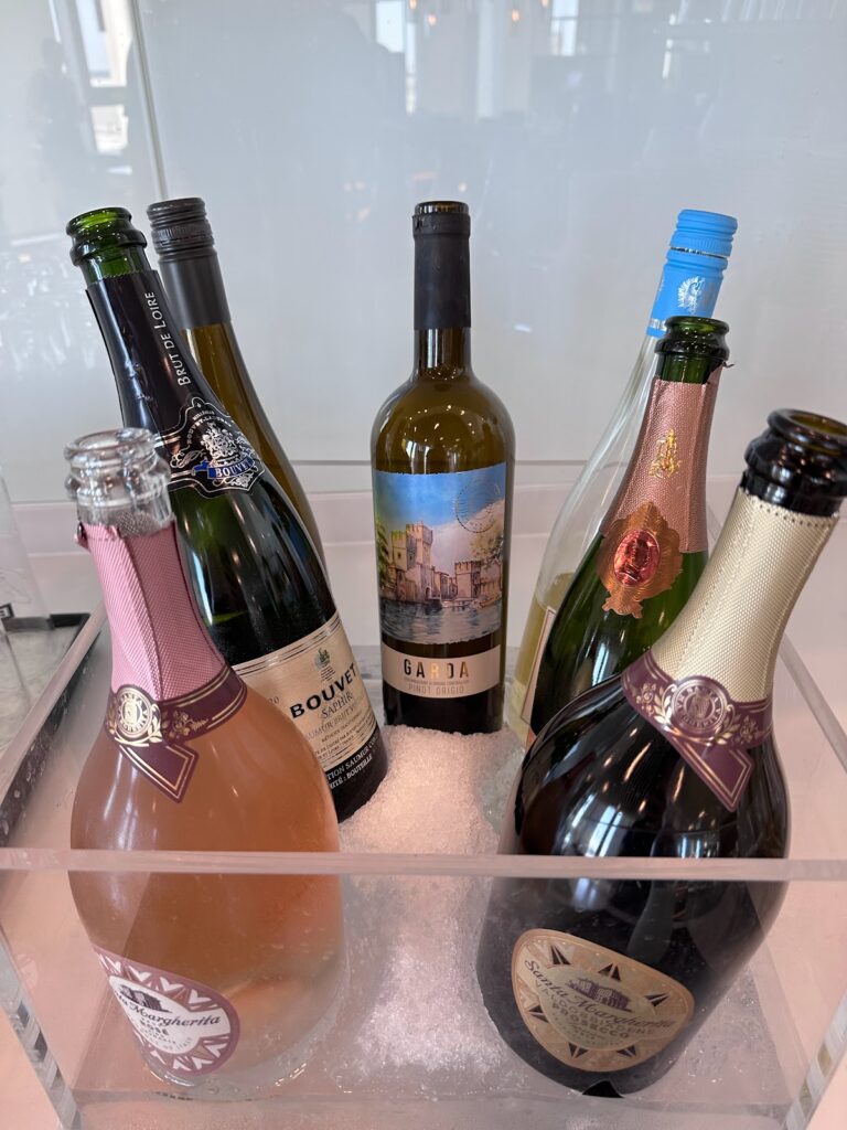 Wine selection in the Lufthansa Lounge Berlin 