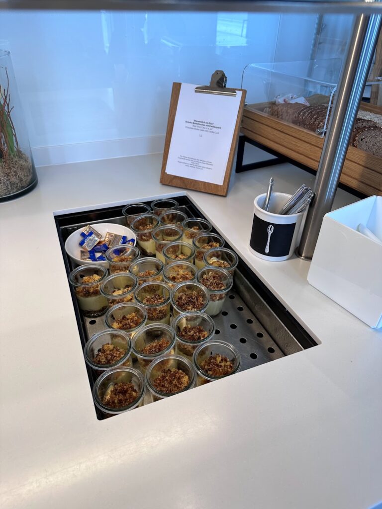 Dessert wasn't forgotten in the Lufthansa Lounge Berlin