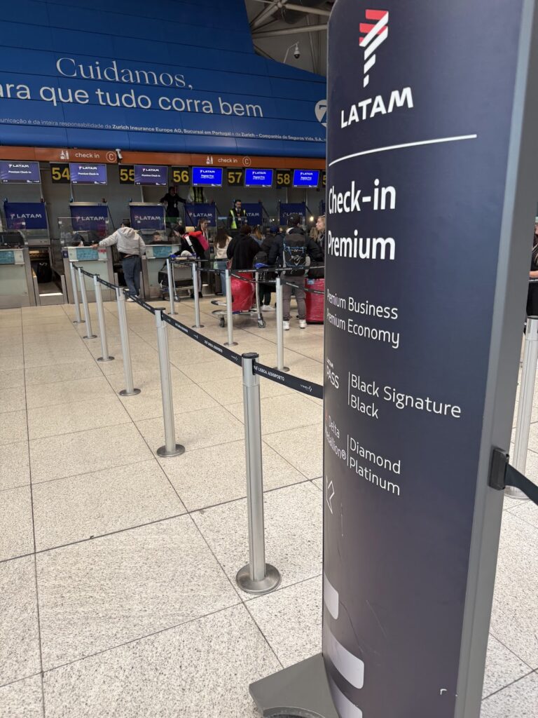 LATAM Premium Business check-in at Lisbon Airport