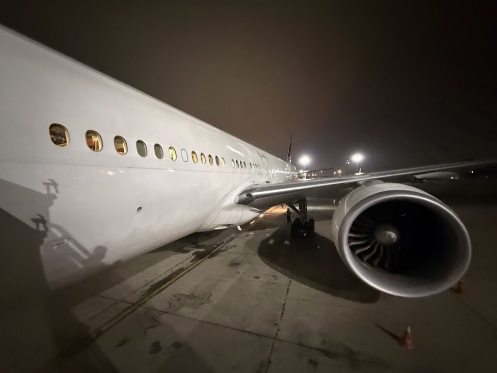 Disembarking a LATAM 777-300 at São Paulo Guarulhos
