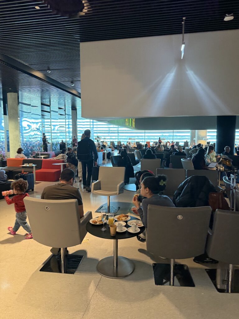 Seating in ANA Lounge Lisbon Airport