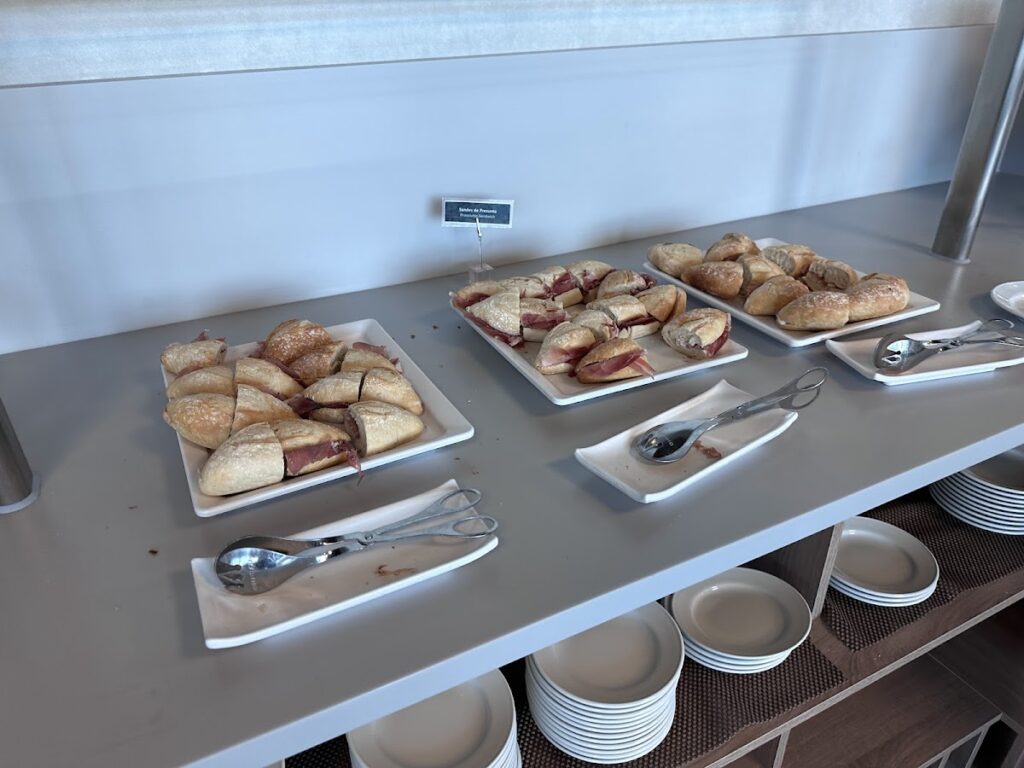 Food in ANA Lounge Lisbon Airport