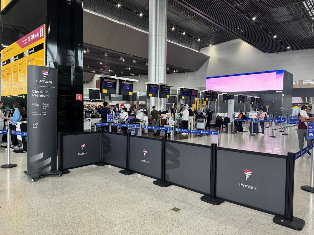 LATAM 777 Business Class