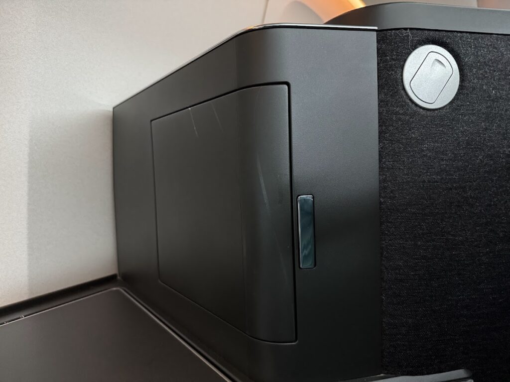 Storage vanity on BA Club Suites Dubai