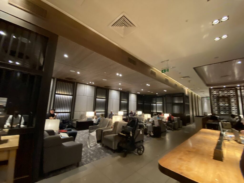 Dining and lounge seating area in Plaza Premium Heathrow Terminal 2