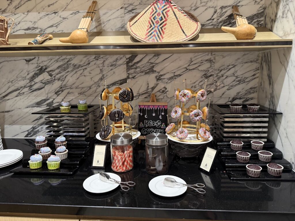 Breakfast in the main restaurant at Hilton Kota Kinabalu