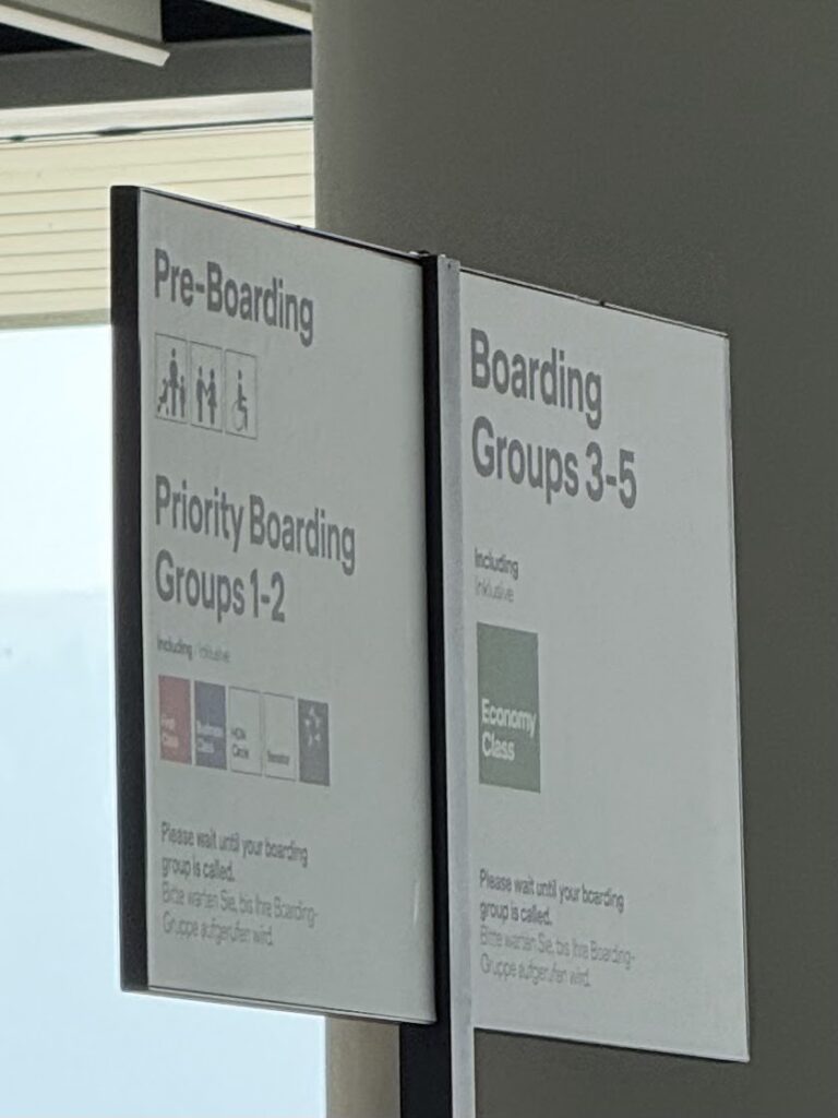 Boarding Groups were well enforced by SWISS gate staff