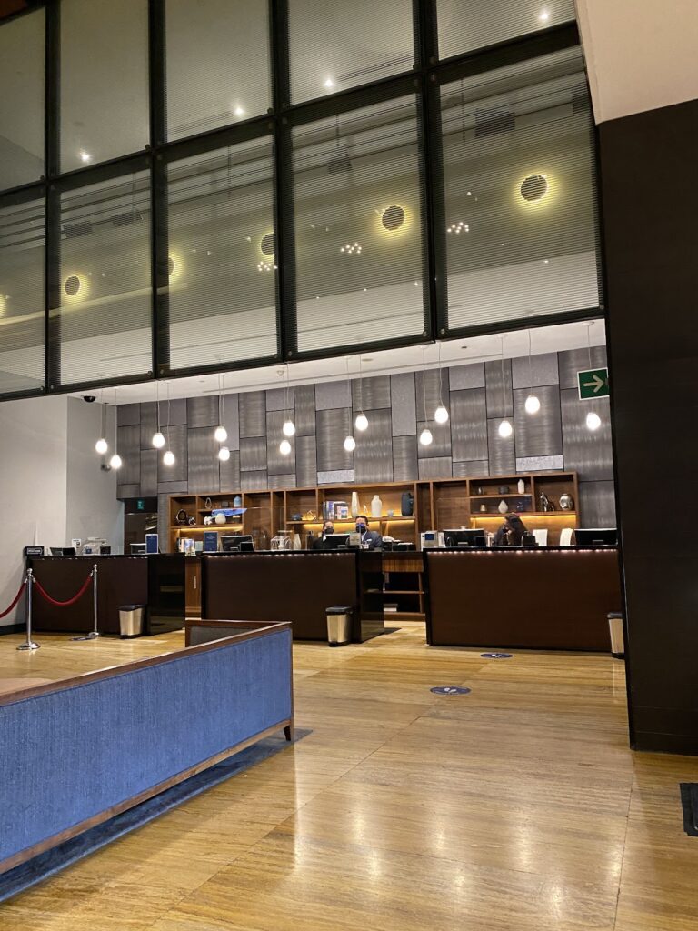 Hilton Mexico City Reforma front desk and lobby
