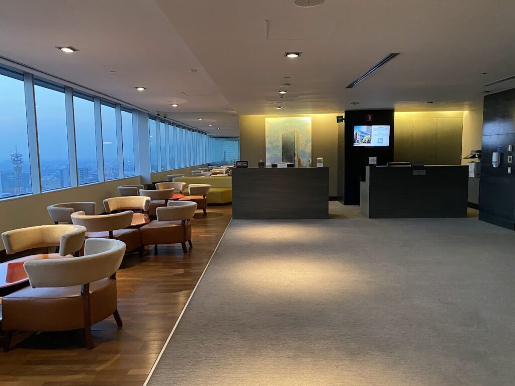 Executive lounge seating at Hilton Mexico City Reforma