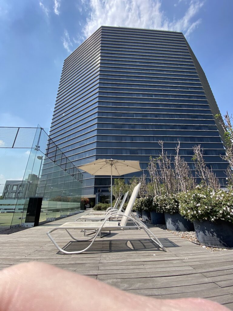 Rooftop terrace loungers at Hilton Mexico City Reforma