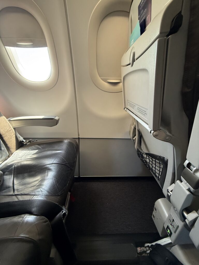 LATAM A321 Premium Economy seat legroom and storage