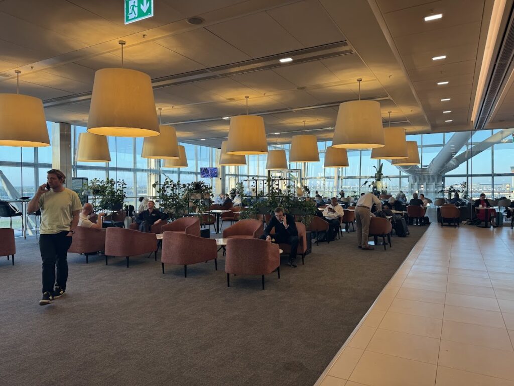 Seating area with pendant lamps in Galleries North Lounge