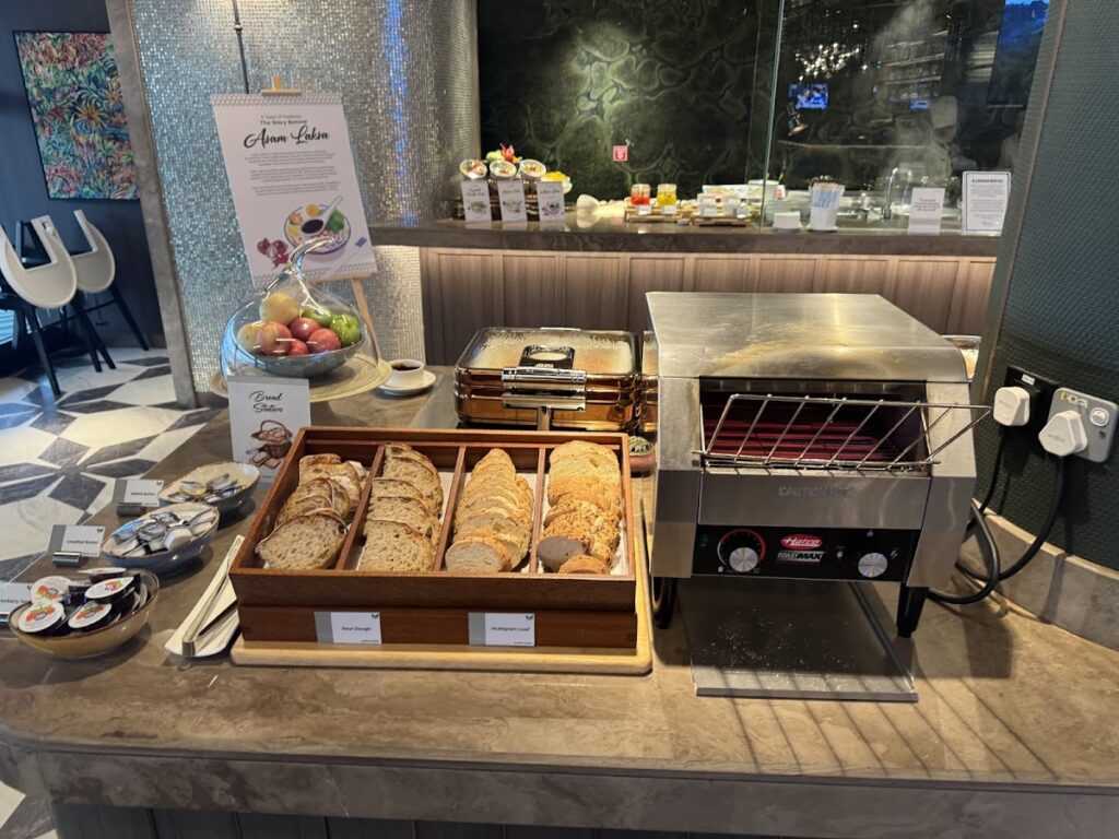 Bread station and toaster at Global Lounge KLIA