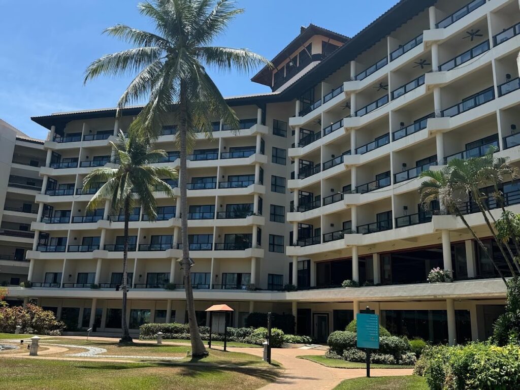 Shangri-La Tanjung Aru hotel exterior with palm trees