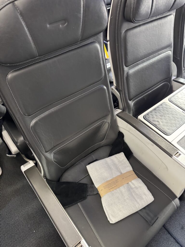 Club Europe leather seat with amenity kit