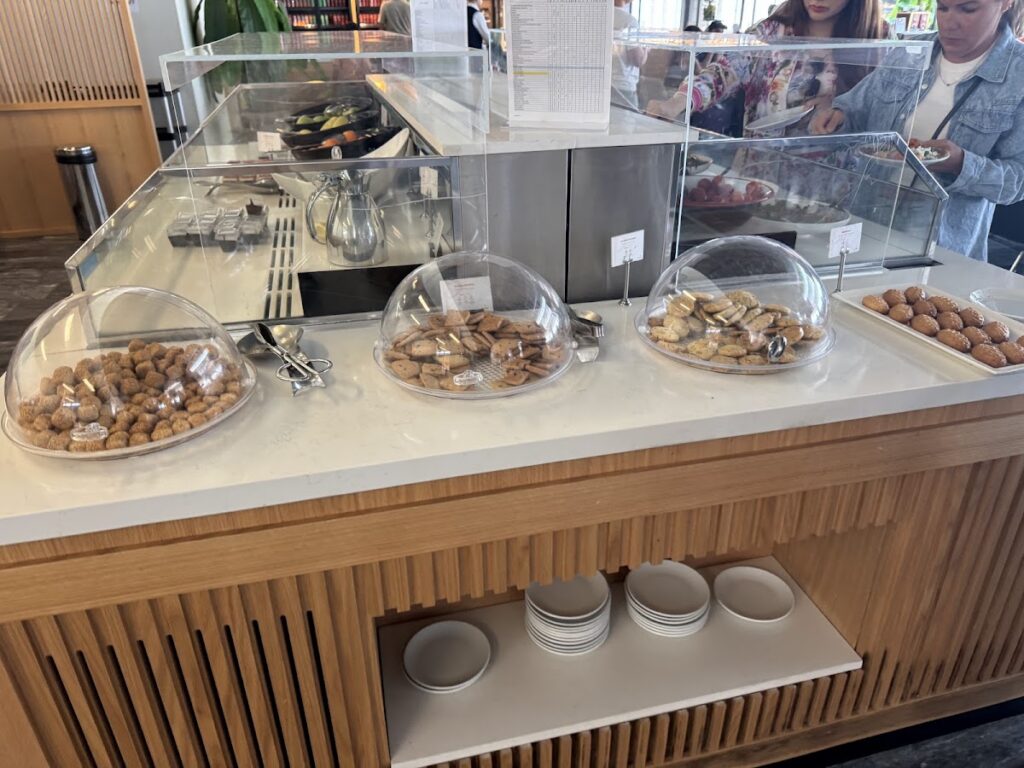 Prime Class Lounge snack and beverage counter display