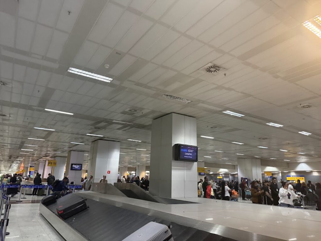 Sao Paulo Guarulhos baggage claim hall