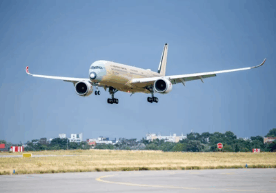 Project Sunrise A350-1000ULR landing