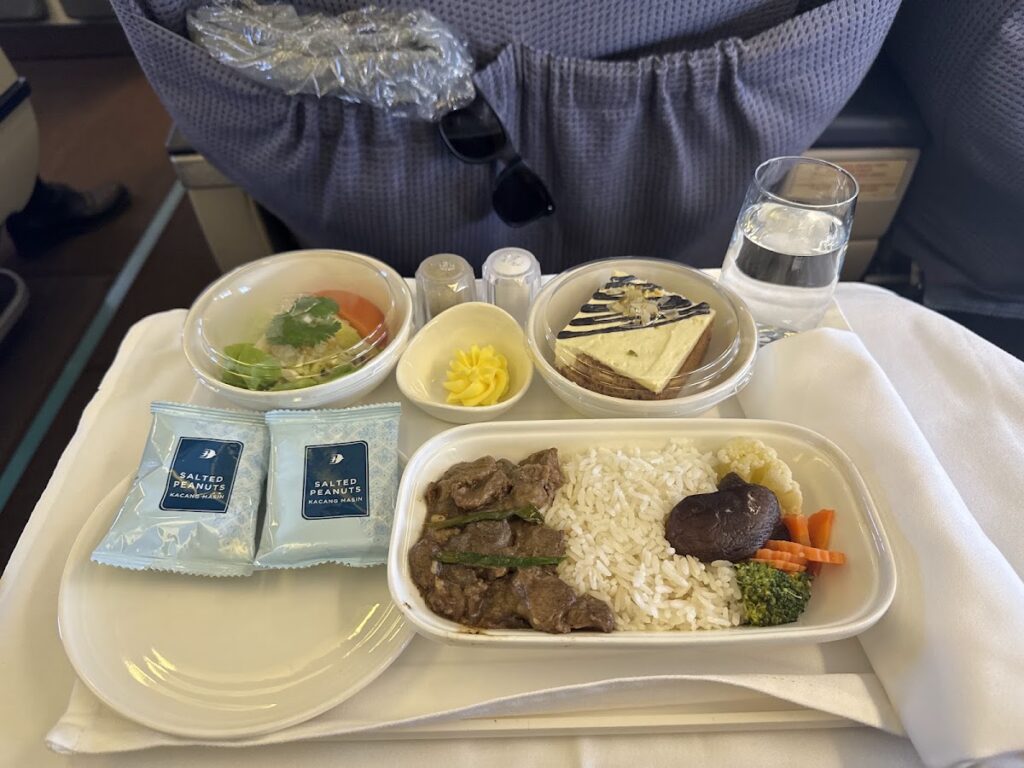Malaysia Airlines short-haul business class meal tray