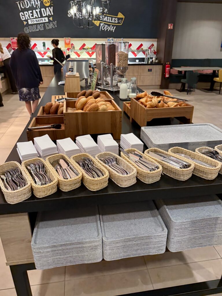 Hampton Berlin breakfast area pastries and bread baskets